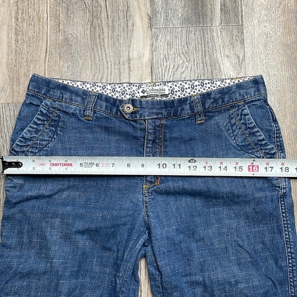 Columbia Women’s Cut Off Bermuda Jean Denim Shorts check measurements for sizing - Picture 5 of 11